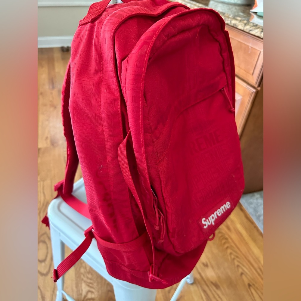 Supreme Back Pack - Back to School